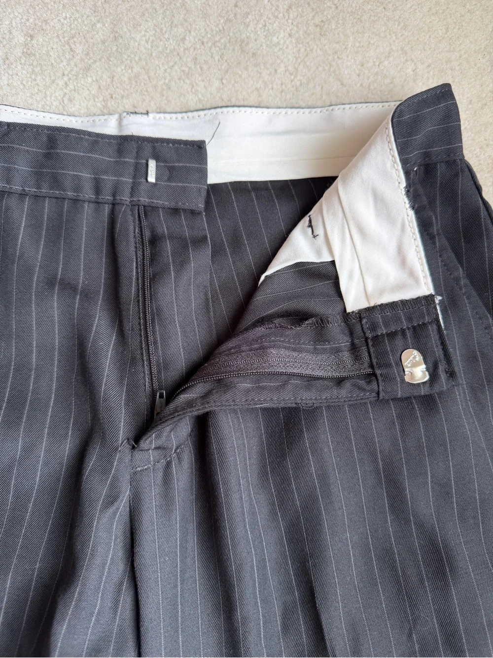 Chaps 2 piece Black Pinstripe Suit jacket coat pants Boys Size 14